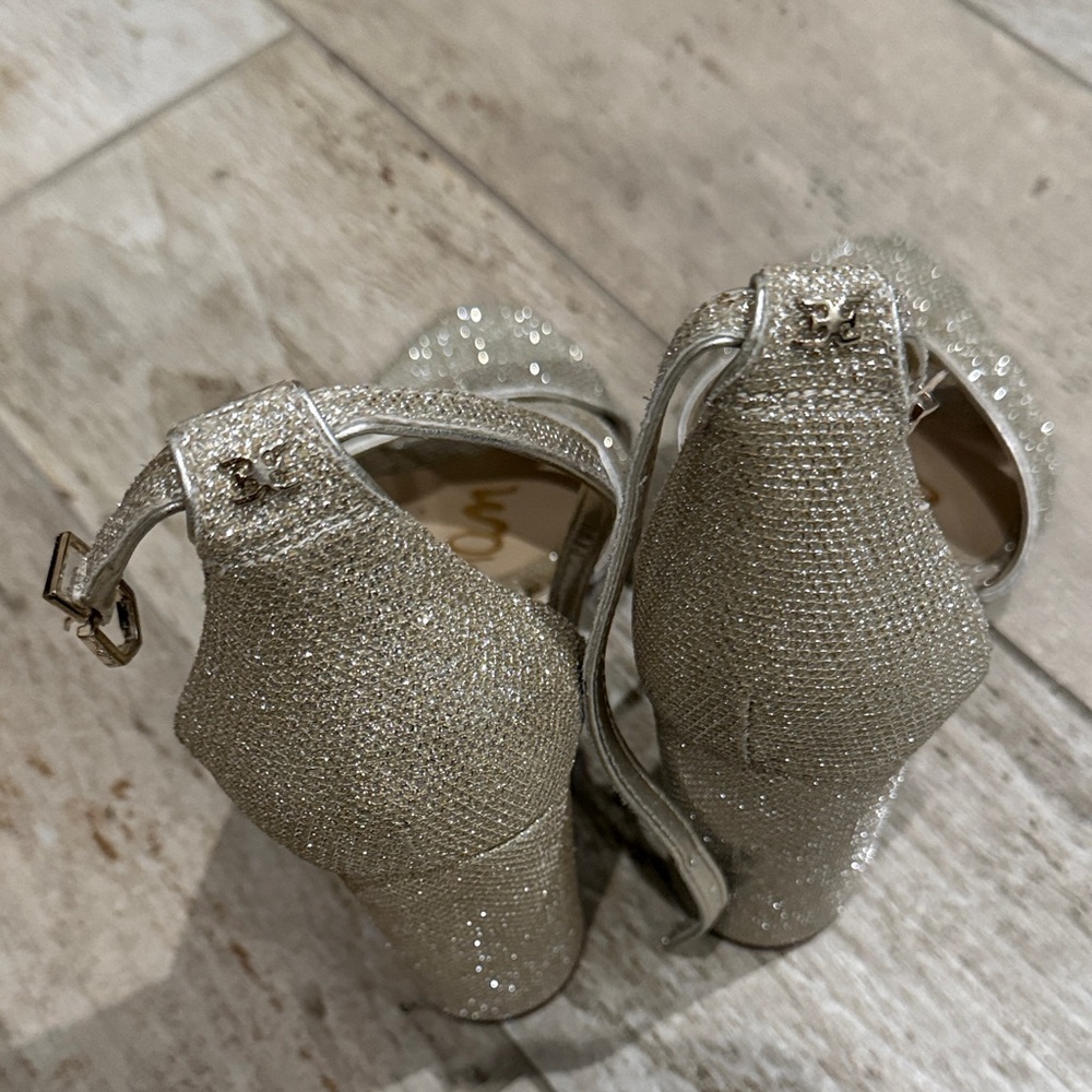 Sam Edelman Size 9 Silver Shimmer Block Heel Sandals - Picture 5 of 7